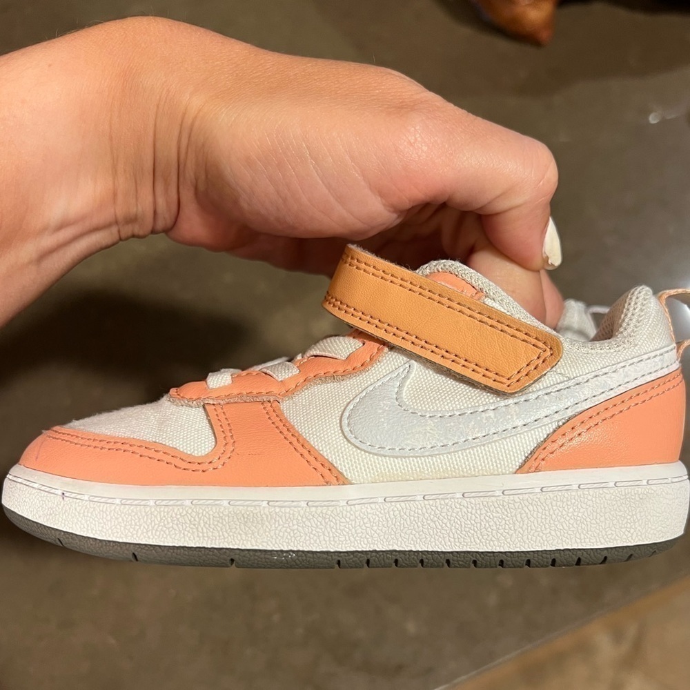 Nike Court Borough Low top White Light Madder Root toddler white peach dunk